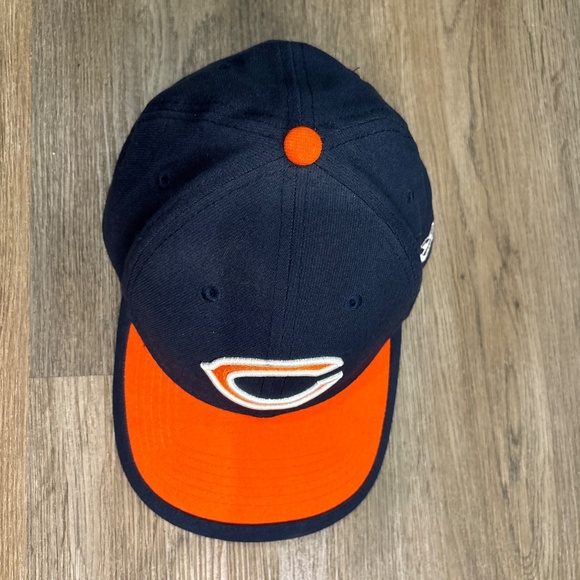 Chicago Bears Hat New Era Small-Medium NFL 3930 Cap Curved‎ Brim Blue - Picture 2 of 9